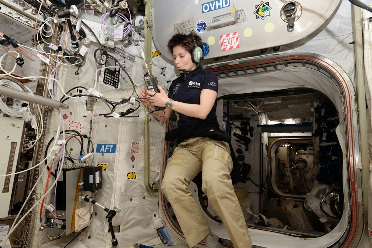 How to 'Make That Call': #TalkToTim on the ISS - UK Space Agency blog