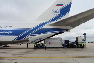 LPF Being loaded into the AN-124 Aircraft at London Stanstead Airport on 7th October 2015