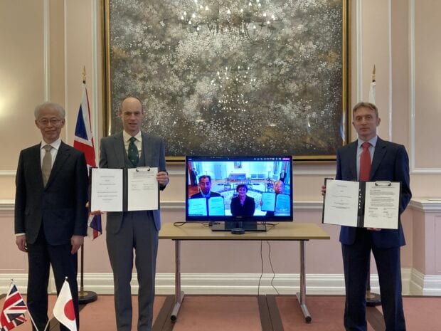 Left to right: Japanese Ambassador, UK Space Agency CEO and DSTL Space Group Leader (on the screen are British Ambassador, JAXA President and JAXA Director)