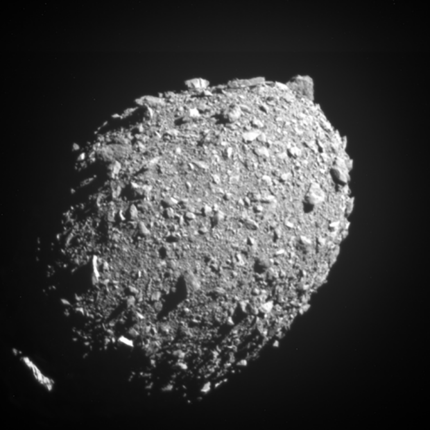 The 170 meter wide asteroid ‘Dimorphus’, photographed by NASA’s ‘DART’ spacecraft. Credit: NASA/Johns Hopkins APL