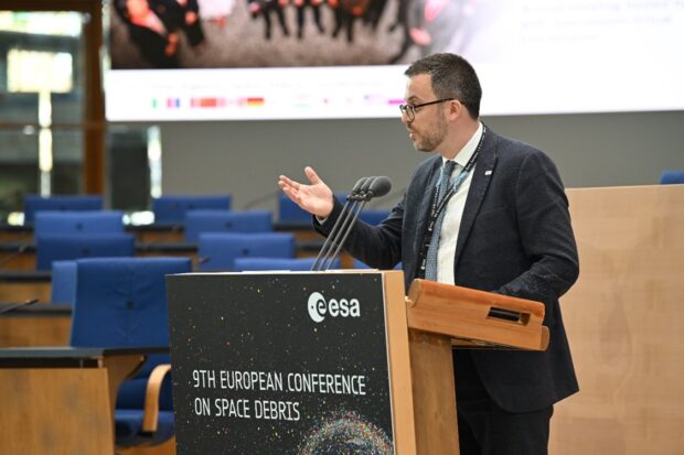Andrew Ratcliffe, Chief Engineer at the UKSA and current Chair of the IADC, presenting on the work of the IADC at the recent 9th European Conference on Space Debris, credit German Space Agency at DLR